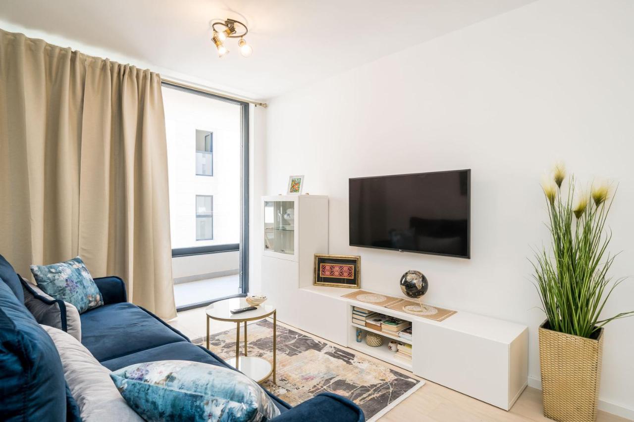 Apartment Nava - New And Spacious Gem - Free Parking Дубровник Екстериор снимка